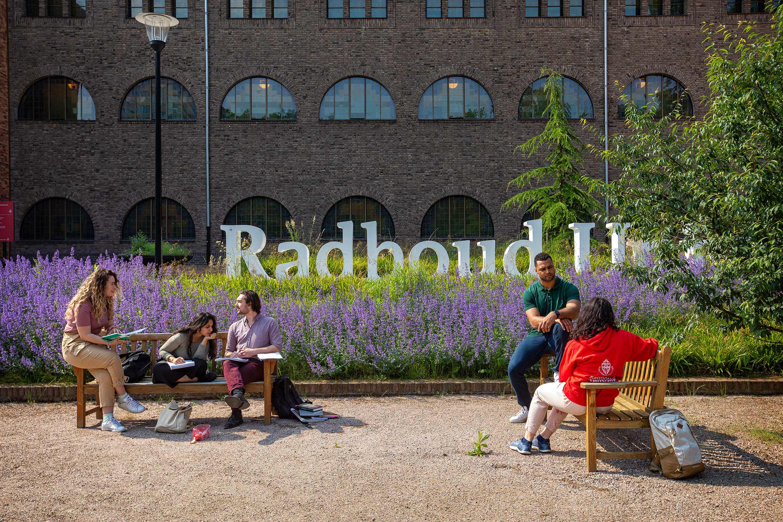Radboud University | Studium v Nizozemsku Radboud University - kampus Nijmegen