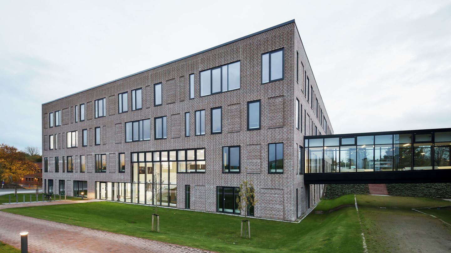 UCN - University College of Northern Denmark | Studium v Dánsku UCN Aalborg - kampus