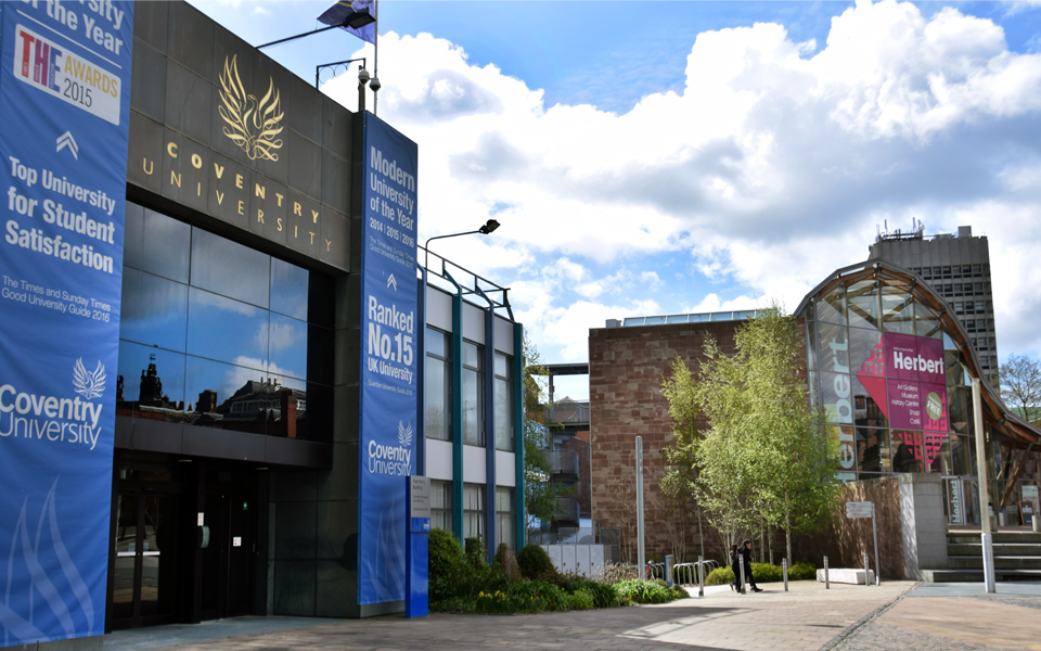 Vysoké Školy v UK - Největší Nabídka Škol a Oborů Coventry University